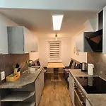 Appartamento Schoene 80m2, 3 Schlafzimmer, 2 Baeder, Zentrumnah, 3og Erfurt