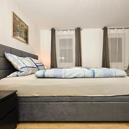 Schöne 80m2, 3 Schlafzimmer, 2 Bäder, Zentrumnah, 3og Erfurt