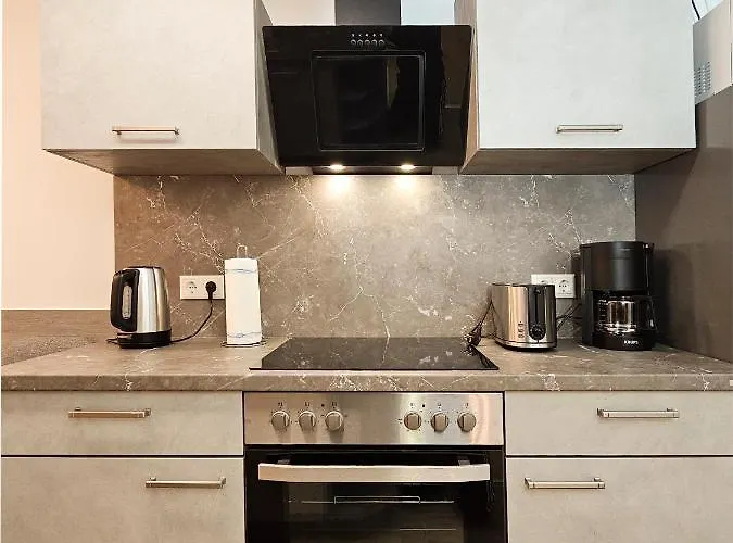 Schoene 80m2, 3 Schlafzimmer, 2 Baeder, Zentrumnah, 3og Erfurt