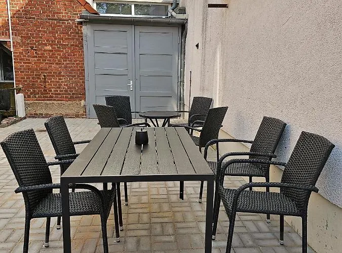 Schoene 80m2, 3 Schlafzimmer, 2 Baeder, Zentrumnah, 3og *